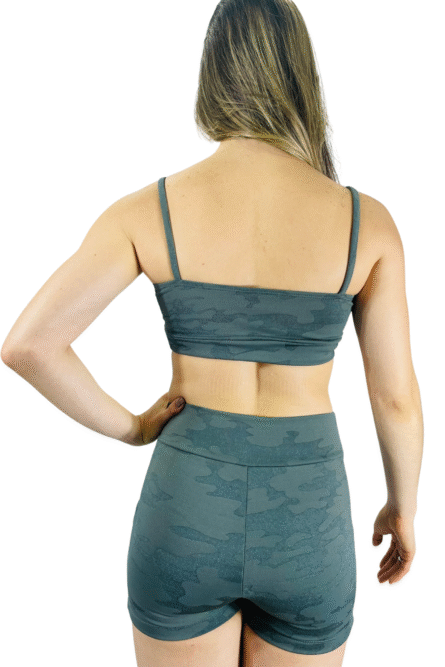 SHORT COM BOLSO CINZA CAMUFLADO - Imagem 3