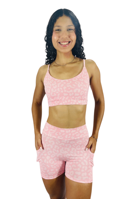 SHORT COM BOLSO ROSA ESTAMPADO - Imagem 1