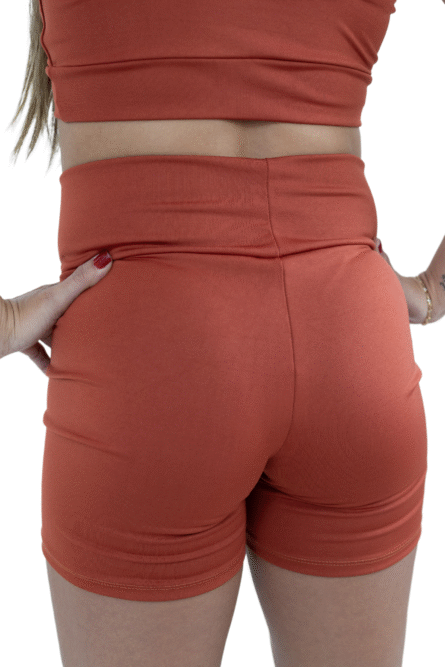 SHORTS COS ALTO TERRA COTA - Imagem 3