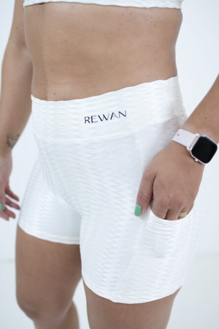 SHORT BOLSO BRANCO FANTASY - Imagem 3