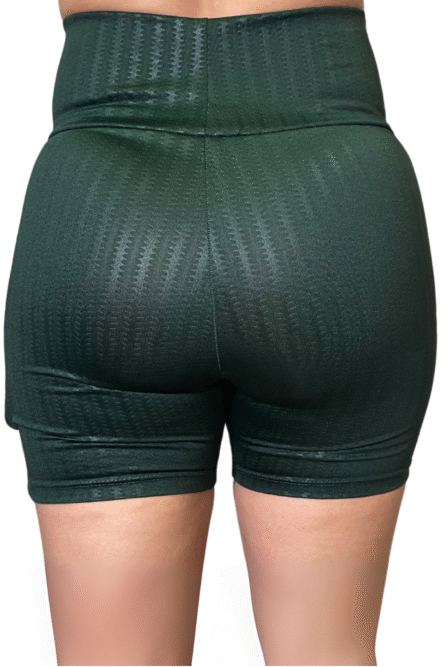SHORT COM BOLSO VERDE 3D - Imagem 2