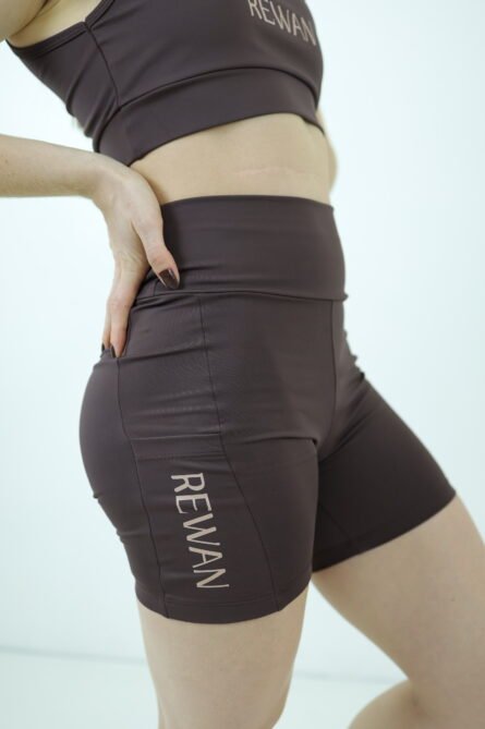 SHORTS COM BOLSO BROWN POLIAMIDA - Imagem 2