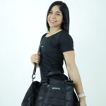 BOLSA LATERAL PRETA REWAN