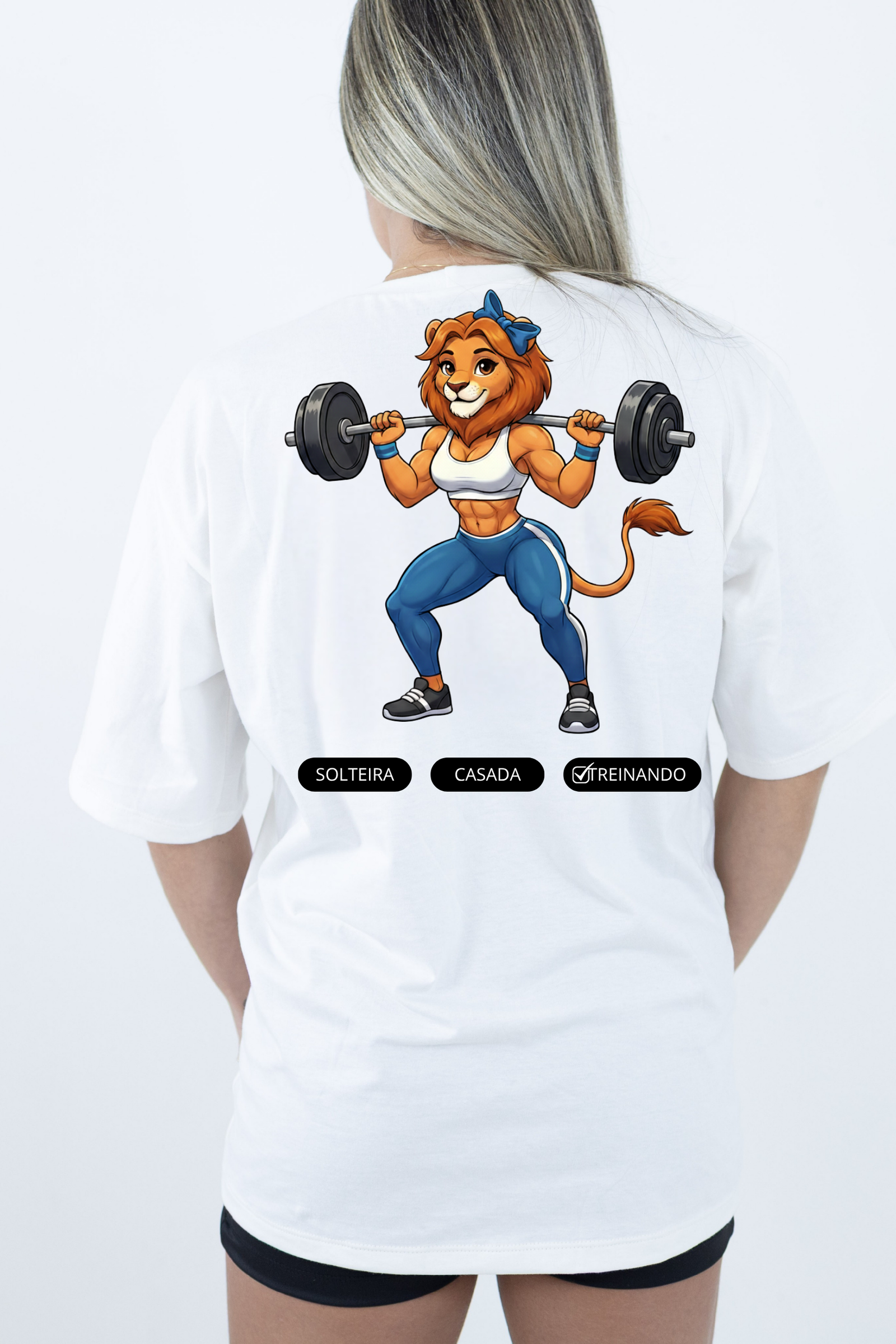 CAMISA OVERSIZED SOLTEIRA, CASADA, TREINANDO - Imagem 1